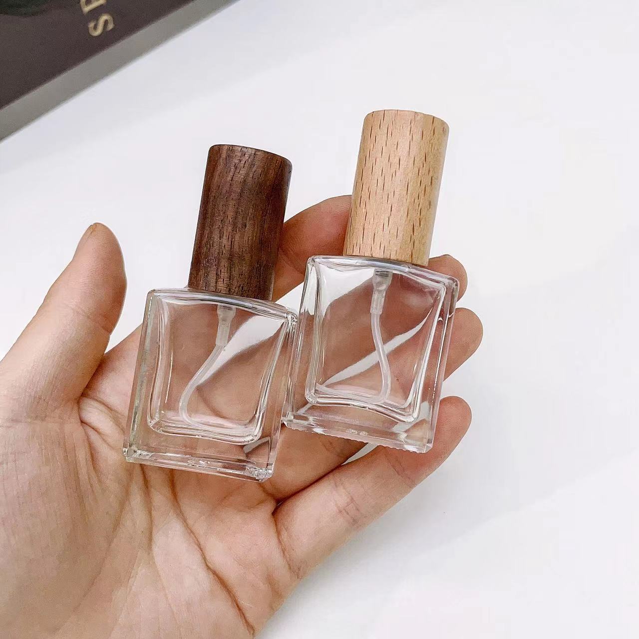 Perfume Quotes - Прозрачная Толстая стеклянная бутылка-распылитель для духов