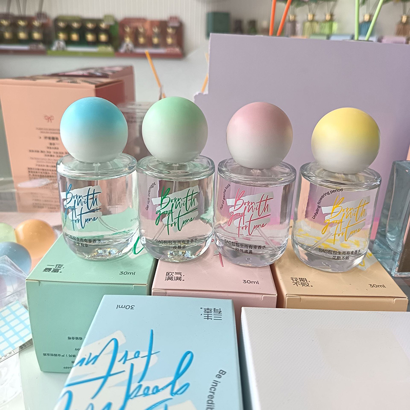 Парфюмерная вода Lucky Floral  – обзор и цена Perfume Fragrance Good